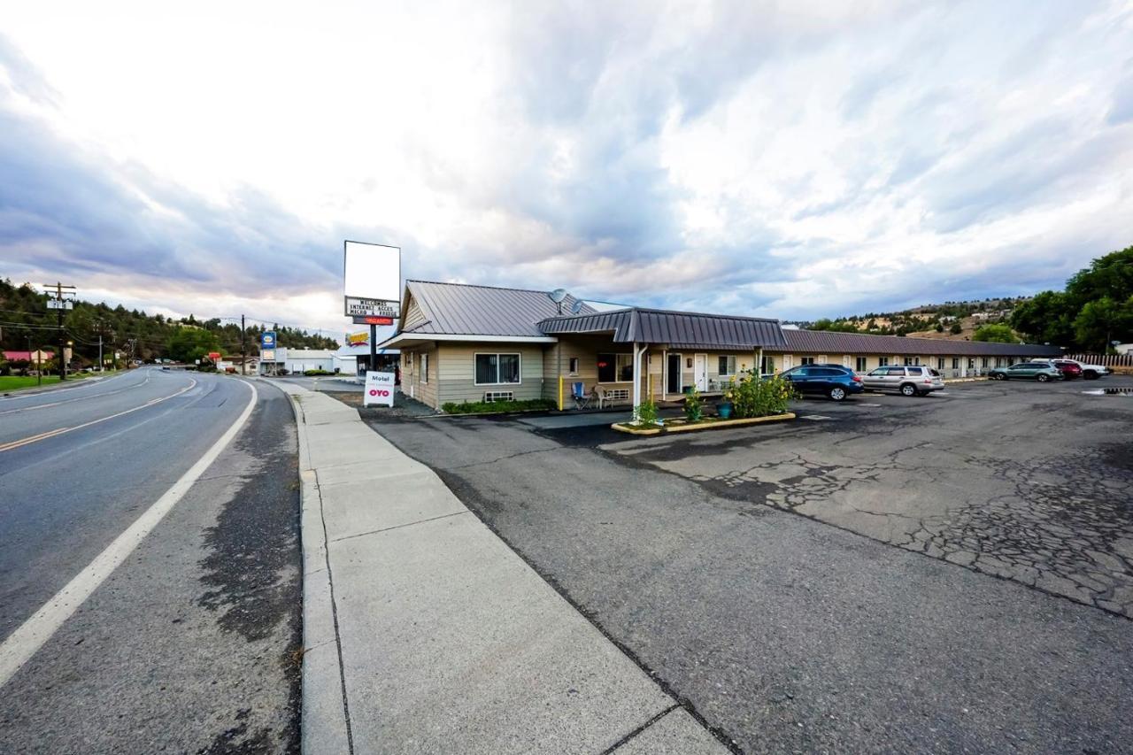 Oyo Riverside Inn John Day Or Εξωτερικό φωτογραφία