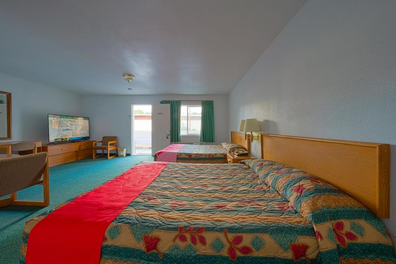 Oyo Riverside Inn John Day Or Εξωτερικό φωτογραφία