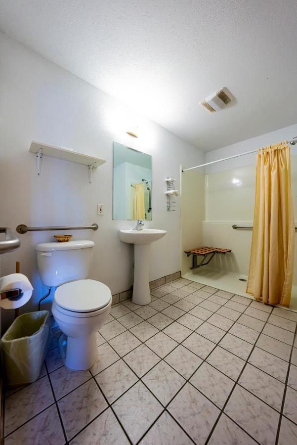 Oyo Riverside Inn John Day Or Εξωτερικό φωτογραφία