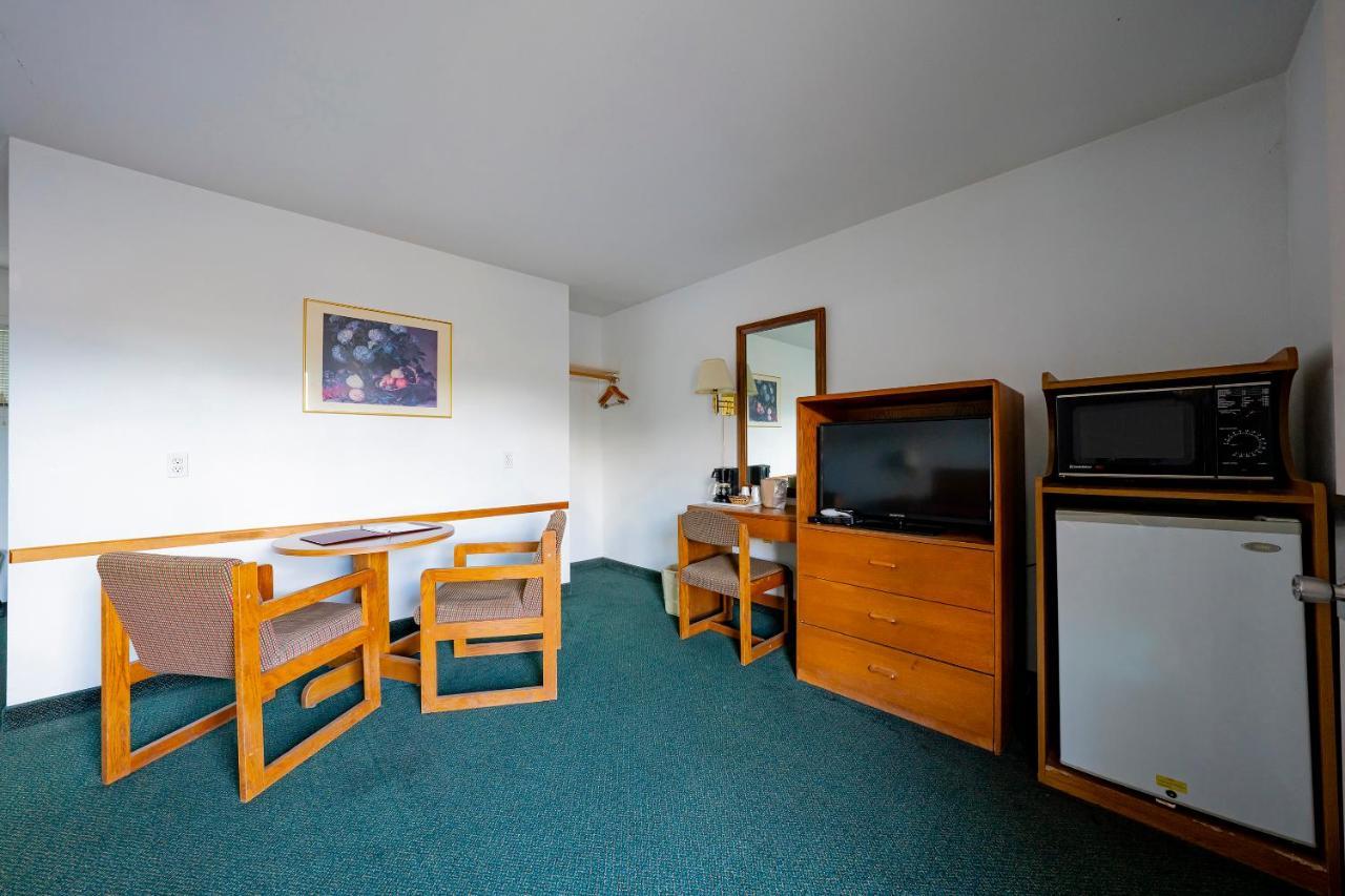 Oyo Riverside Inn John Day Or Εξωτερικό φωτογραφία