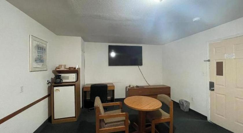 Oyo Riverside Inn John Day Or Εξωτερικό φωτογραφία