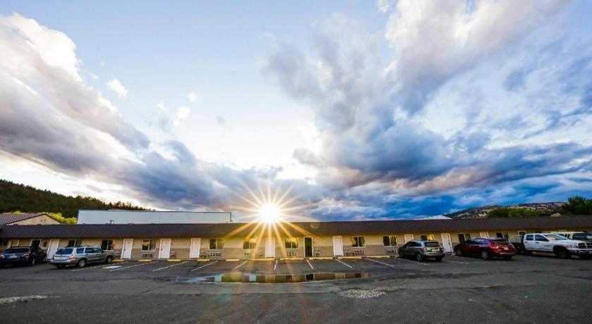 Oyo Riverside Inn John Day Or Εξωτερικό φωτογραφία