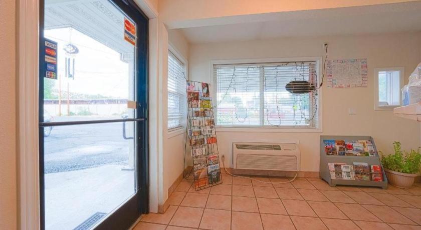 Oyo Riverside Inn John Day Or Εξωτερικό φωτογραφία